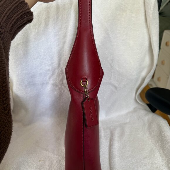 Coach Brooklyn 28 (Dark Ruby) - Picture 5 of 7